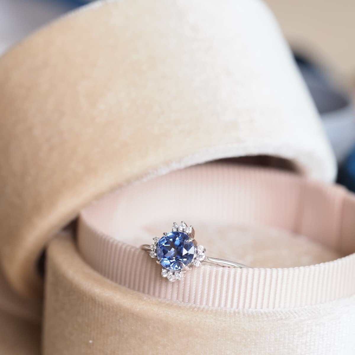 Chandelier Blue sapphire ring