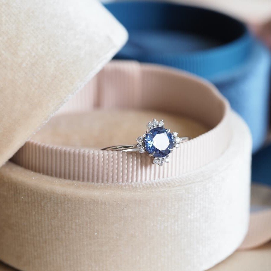 Oval Cornflower Sapphire & Diamond Mosaic Engagement Ring | Berlinger  Jewelry