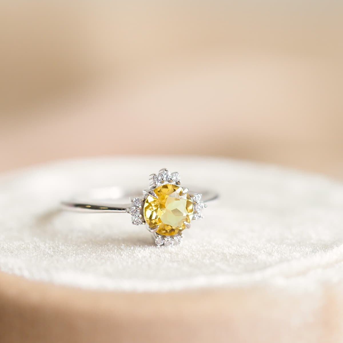 Amazon.com: LMDPRAJAPATIS Natural Certified Original Yellow Sapphire Pukhraj  Gemstone 5.55 Carat Birthstone 925 Sterling Silver Ring Promise Ring
