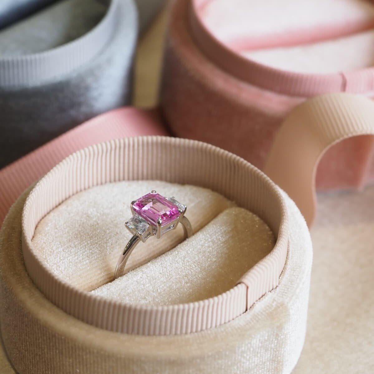 What do wedding rings and the circle of a ring symbolise?