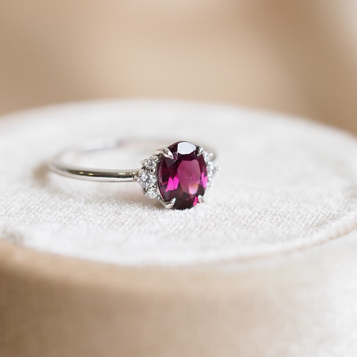 garnet diamond ring